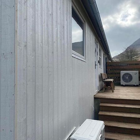 Brand New Flat In Central Klaksvík Exteriör bild